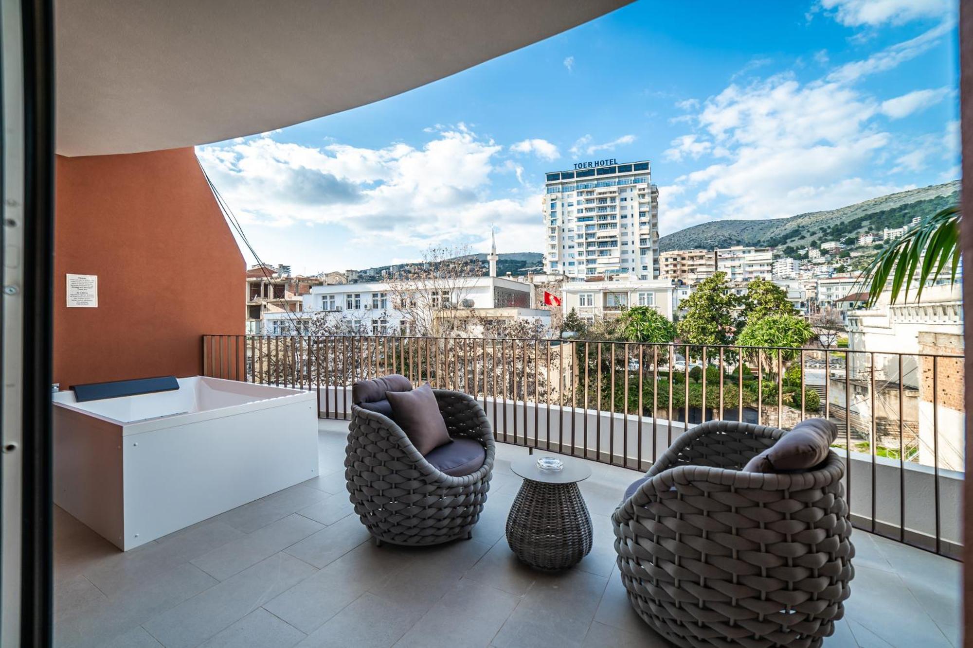 Hotel Vale Sarandë Eksteriør billede
