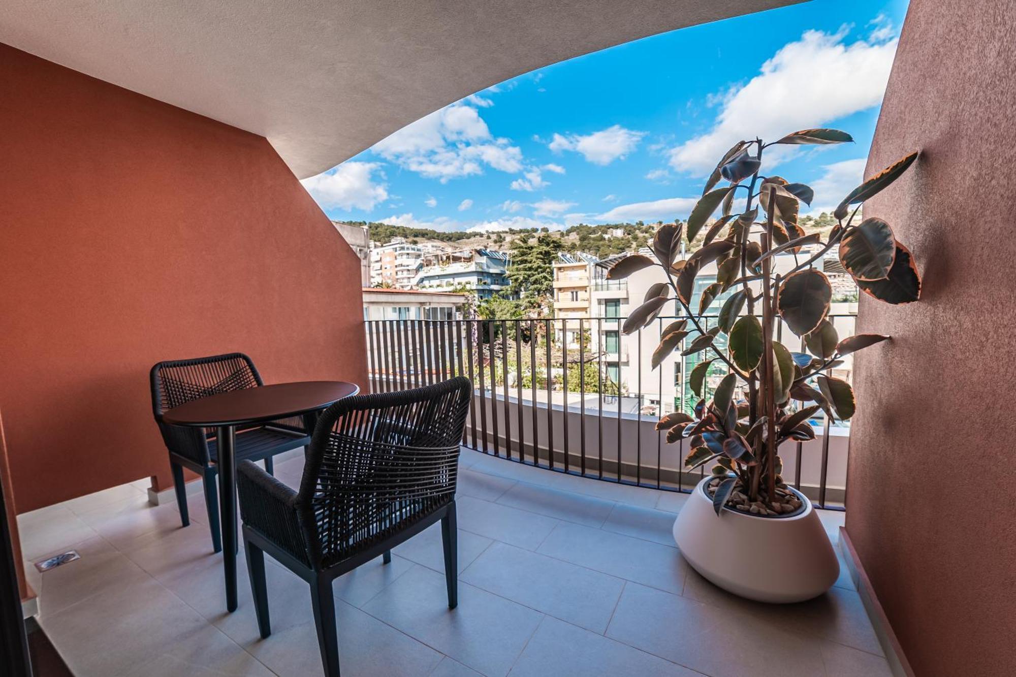 Hotel Vale Sarandë Eksteriør billede